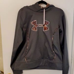Ladies Under Armour Storm 1 camo hoodie sz Large
